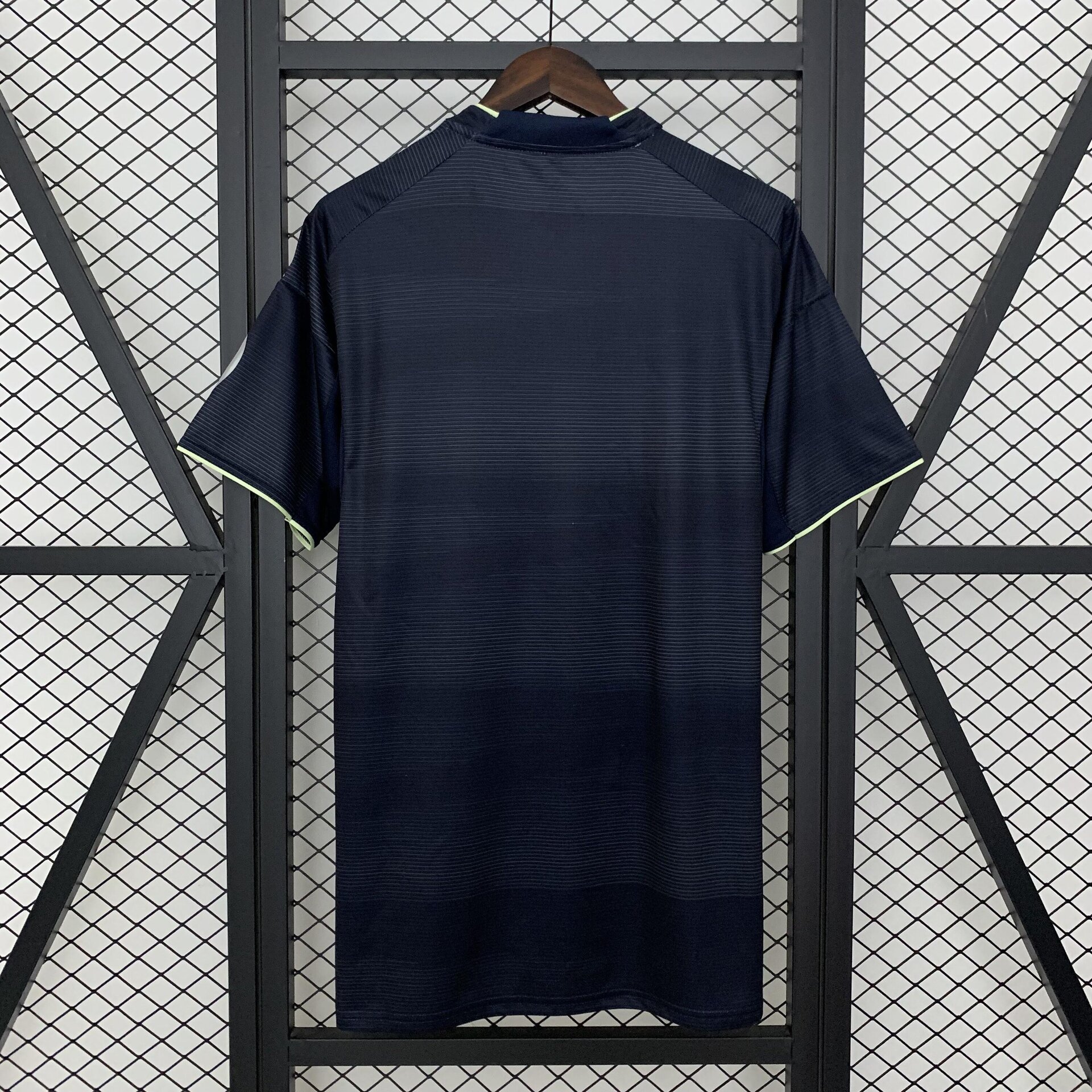 Camiseta Real Madrid 25/26 - 2