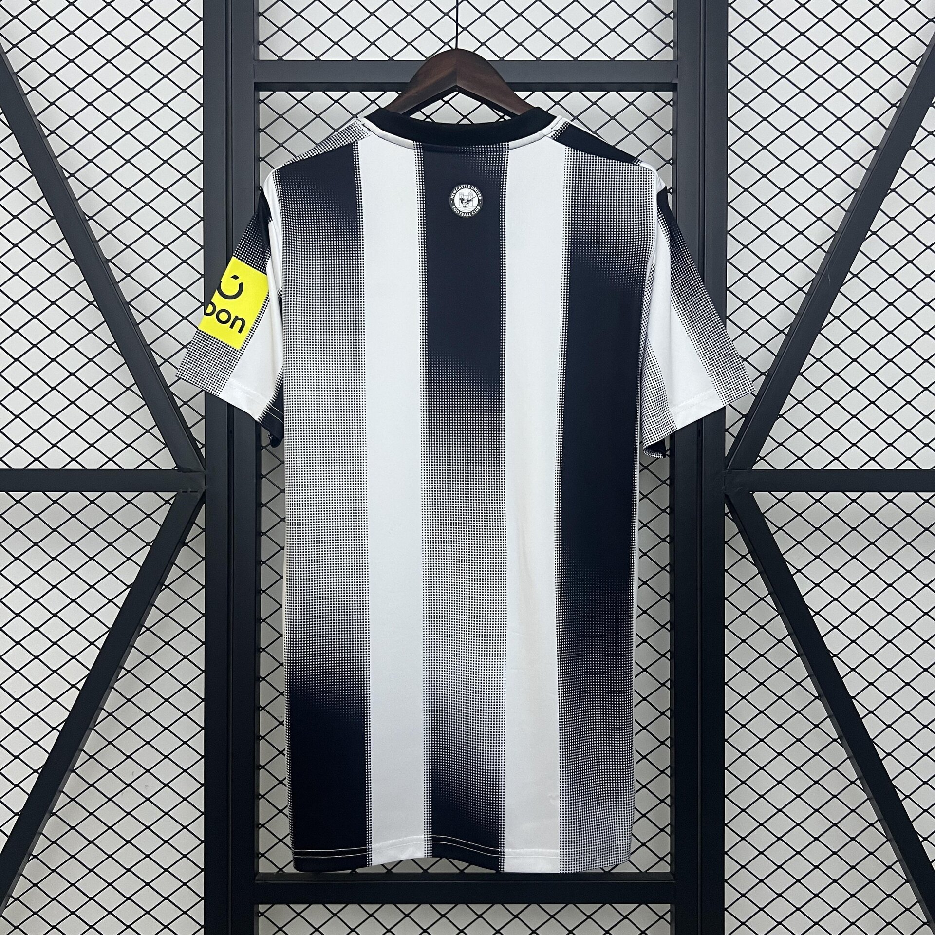 Camiseta Newcastle FC 25/26 - 2
