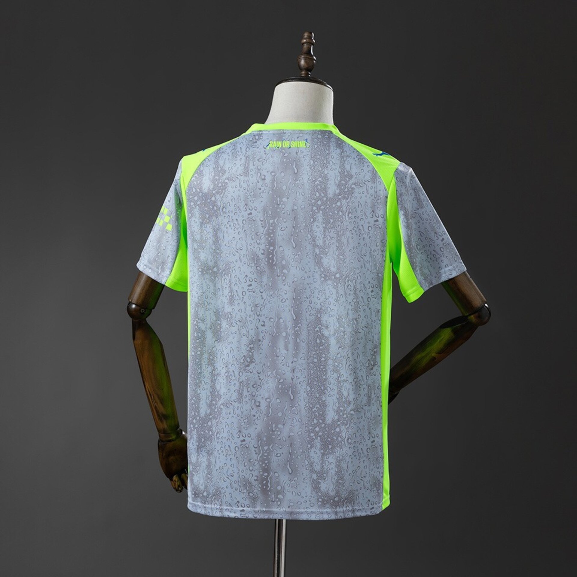 Camiseta gris 25/26 estilo Manchester City 3 - 2
